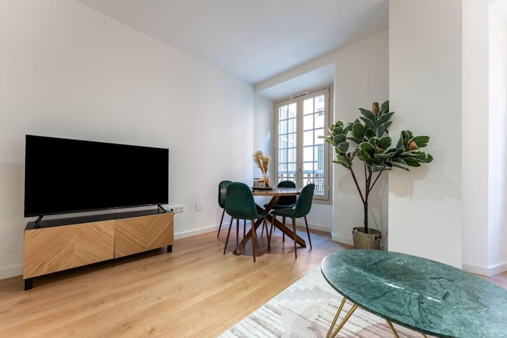 Premium Flat In Malaga Center With Free Parking Διαμέρισμα Εξωτερικό φωτογραφία